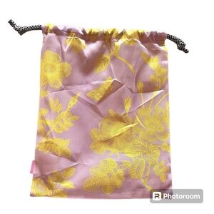 Ipsy NEW Makeup Drawstring Bag Floral